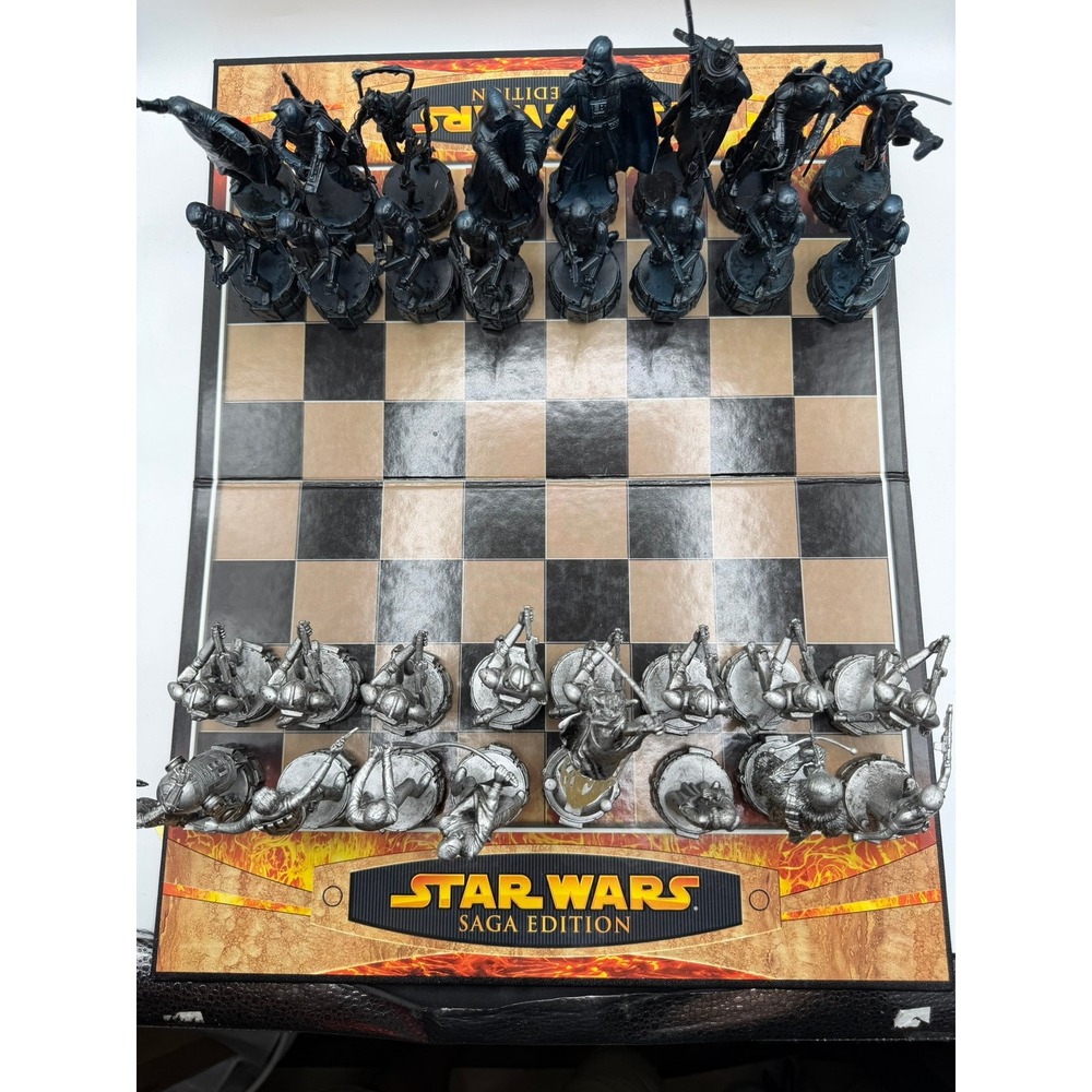 Star Wars Saga Edition Chess Set 2005 Parker Brothers Complete 3D Pieces - Picture 13 of 16